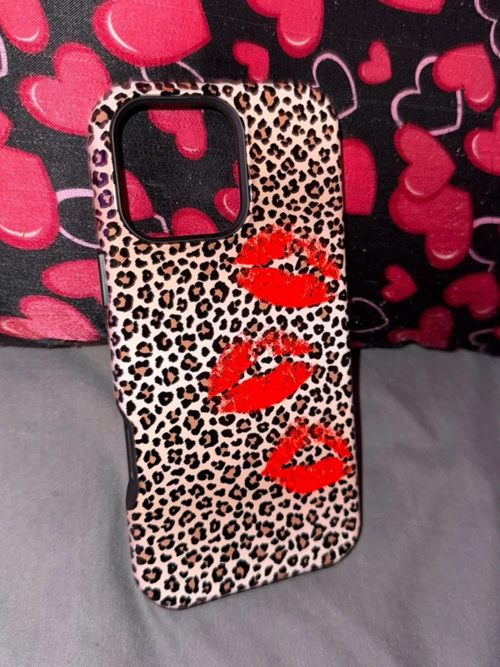 Blunt Leopard Print Red Lipkiss Phone Case - IPhone 16 pro max